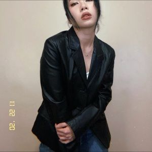 VINTAGE LEATHER JACKET (BLACK)